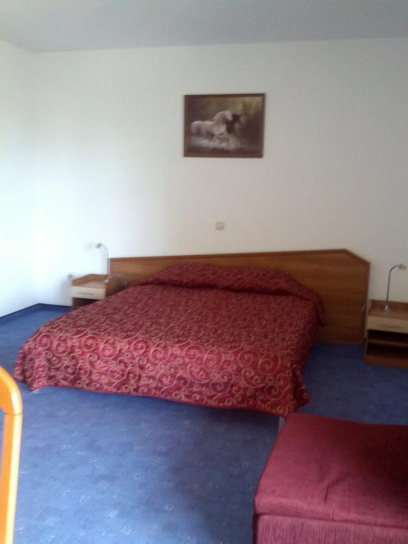Byala Perla Family Hotel Zimmer foto